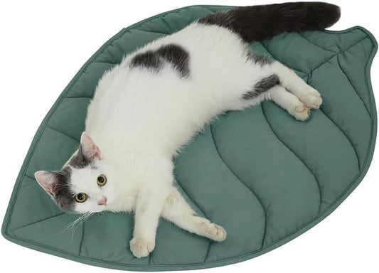 Warming Cat Mat, Pet Warming Pad for Cats, Warmer Mat for Feral and Indoor Cats, 2025 Enlarged and Thickened Leaf Beds
